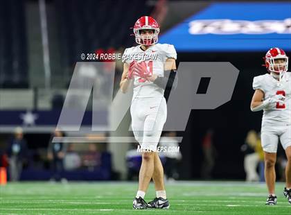 Thumbnail 2 in Columbus @ Malakoff (UIL 3A Division I Football Final) photogallery.
