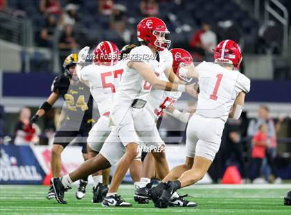 Thumbnail 3 in Columbus @ Malakoff (UIL 3A Division I Football Final) photogallery.