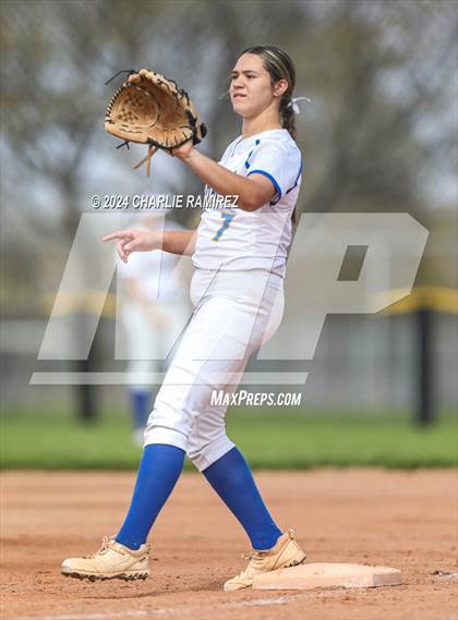Thumbnail 1 in Benson vs. Marana photogallery.