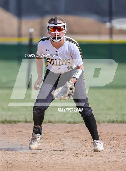 Thumbnail 2 in Central Lee vs Bettendorf (Rick Doran Classic) photogallery.