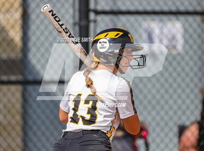 Thumbnail 2 in Central Lee vs Bettendorf (Rick Doran Classic) photogallery.