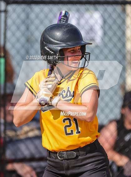 Thumbnail 3 in Central Lee vs Bettendorf (Rick Doran Classic) photogallery.
