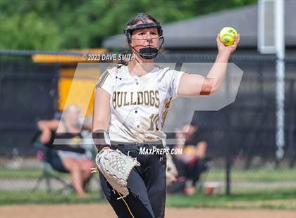 Thumbnail 1 in Central Lee vs Bettendorf (Rick Doran Classic) photogallery.
