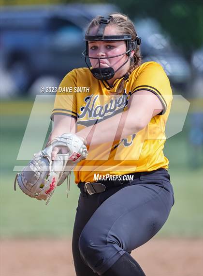 Thumbnail 2 in Central Lee vs Bettendorf (Rick Doran Classic) photogallery.
