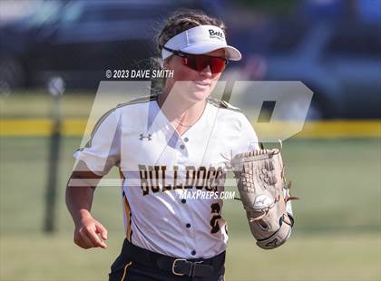 Thumbnail 2 in Central Lee vs Bettendorf (Rick Doran Classic) photogallery.