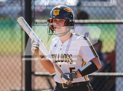 Thumbnail 2 in Central Lee vs Bettendorf (Rick Doran Classic) photogallery.