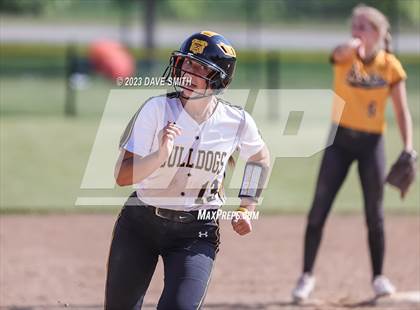 Thumbnail 1 in Central Lee vs Bettendorf (Rick Doran Classic) photogallery.