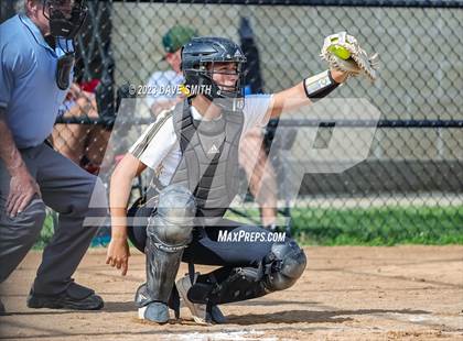Thumbnail 3 in Central Lee vs Bettendorf (Rick Doran Classic) photogallery.