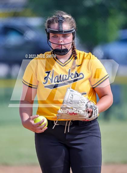 Thumbnail 2 in Central Lee vs Bettendorf (Rick Doran Classic) photogallery.