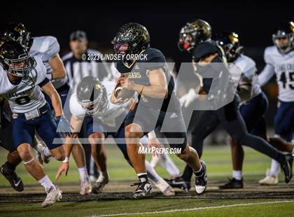 Thumbnail 1 in Lake Creek vs. Crockett (UIL Football 5A Division 2 Region III Area) photogallery.
