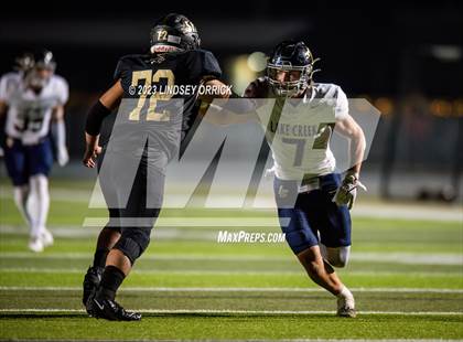 Thumbnail 2 in Lake Creek vs. Crockett (UIL Football 5A Division 2 Region III Area) photogallery.