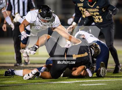 Thumbnail 2 in Lake Creek vs. Crockett (UIL Football 5A Division 2 Region III Area) photogallery.