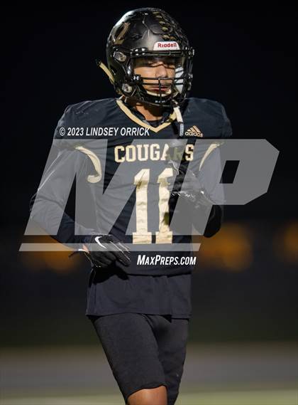 Thumbnail 2 in Lake Creek vs. Crockett (UIL Football 5A Division 2 Region III Area) photogallery.