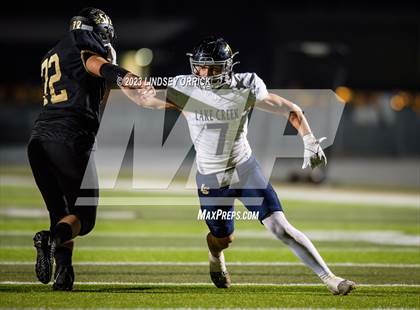 Thumbnail 3 in Lake Creek vs. Crockett (UIL Football 5A Division 2 Region III Area) photogallery.
