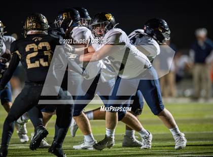 Thumbnail 1 in Lake Creek vs. Crockett (UIL Football 5A Division 2 Region III Area) photogallery.