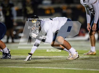 Thumbnail 1 in Lake Creek vs. Crockett (UIL Football 5A Division 2 Region III Area) photogallery.