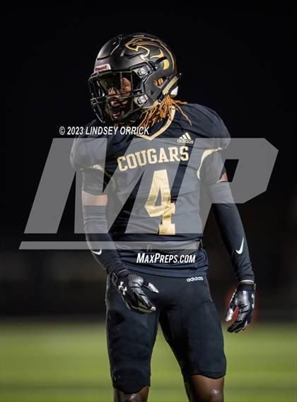 Thumbnail 2 in Lake Creek vs. Crockett (UIL Football 5A Division 2 Region III Area) photogallery.