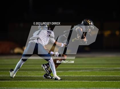 Thumbnail 3 in Lake Creek vs. Crockett (UIL Football 5A Division 2 Region III Area) photogallery.