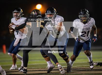 Thumbnail 3 in Lake Creek vs. Crockett (UIL Football 5A Division 2 Region III Area) photogallery.
