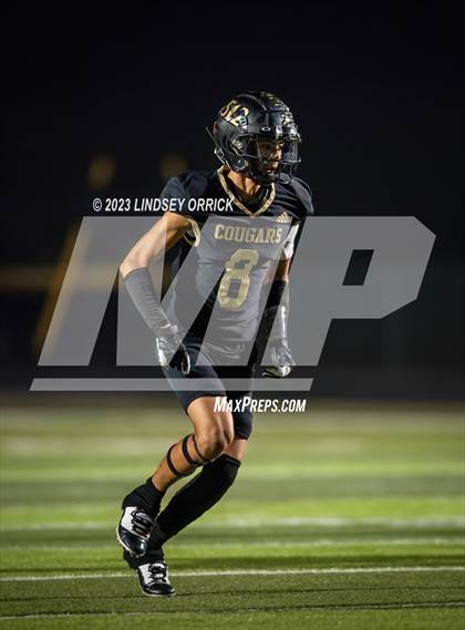 Thumbnail 1 in Lake Creek vs. Crockett (UIL Football 5A Division 2 Region III Area) photogallery.