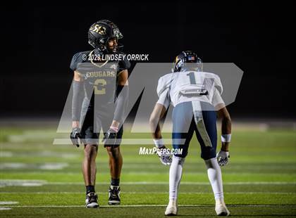 Thumbnail 3 in Lake Creek vs. Crockett (UIL Football 5A Division 2 Region III Area) photogallery.