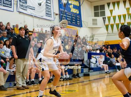 Thumbnail 2 in Del Norte vs. Urban (CIF D4 Second Round) photogallery.