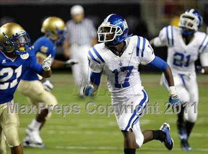 Thumbnail 1 in  Peachtree Ridge vs. McEachern (Corky Kell Classic) photogallery.