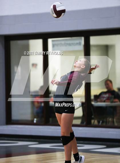 Thumbnail 3 in Perrin-Whitt vs Poolville photogallery.