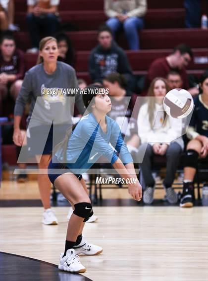 Thumbnail 2 in Perrin-Whitt vs Poolville photogallery.