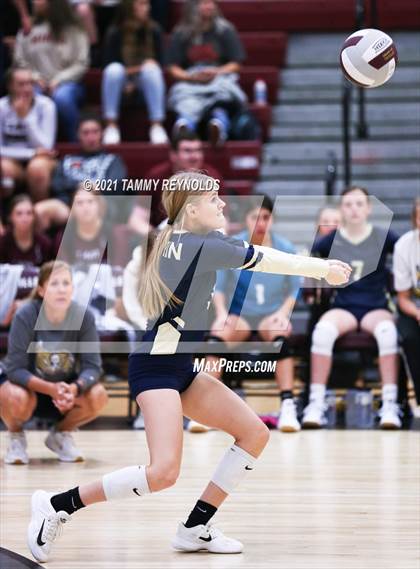 Thumbnail 1 in Perrin-Whitt vs Poolville photogallery.