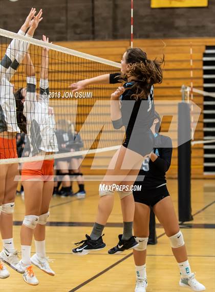 Thumbnail 3 in Atascadero vs. Buena photogallery.