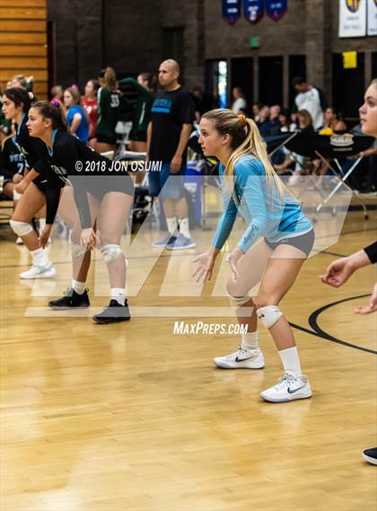 Thumbnail 3 in Atascadero vs. Buena photogallery.