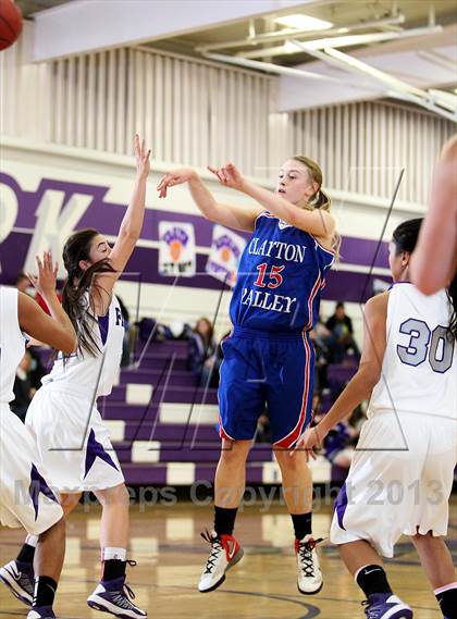 Thumbnail 2 in Clayton Valley @ College Park photogallery.