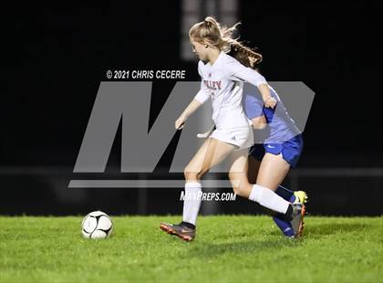 Thumbnail 3 in Holley @ Wheatland-Chili photogallery.