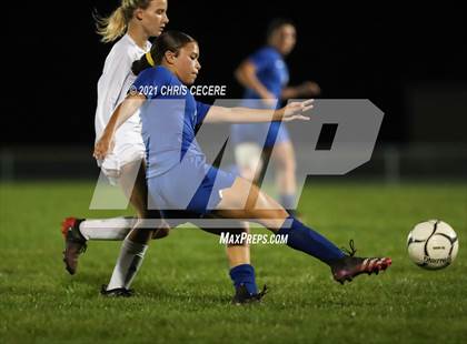 Thumbnail 3 in Holley @ Wheatland-Chili photogallery.