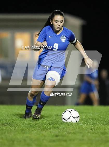 Thumbnail 3 in Holley @ Wheatland-Chili photogallery.