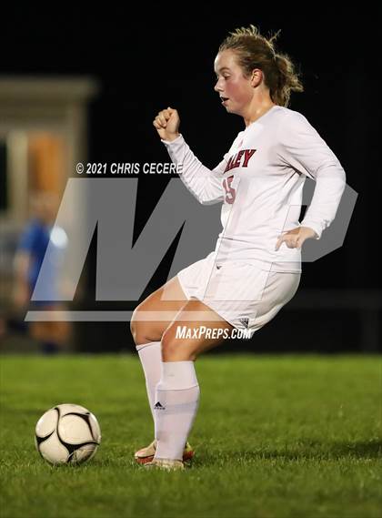 Thumbnail 2 in Holley @ Wheatland-Chili photogallery.
