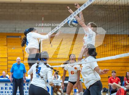 Thumbnail 2 in Mt. Carmel @ Rancho Bernardo photogallery.