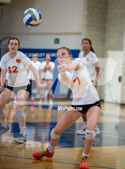 Thumbnail 3 in Mt. Carmel @ Rancho Bernardo photogallery.