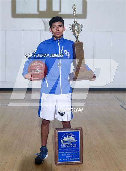 Thumbnail 1 in Sun Valley Magnet vs. Brea Olinda (CIF D5 Final) photogallery.