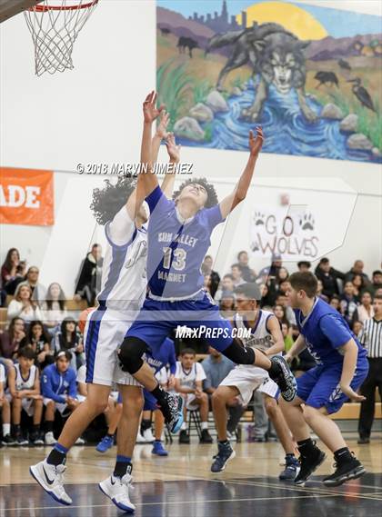 Thumbnail 2 in Sun Valley Magnet vs. Brea Olinda (CIF D5 Final) photogallery.