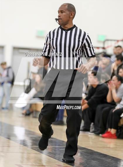 Thumbnail 1 in Sun Valley Magnet vs. Brea Olinda (CIF D5 Final) photogallery.