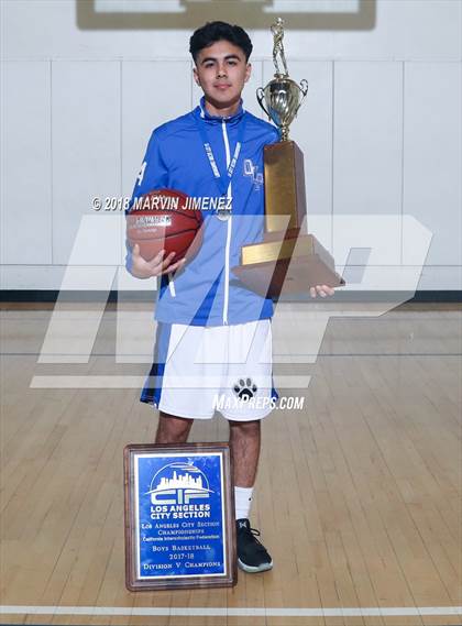 Thumbnail 1 in Sun Valley Magnet vs. Brea Olinda (CIF D5 Final) photogallery.