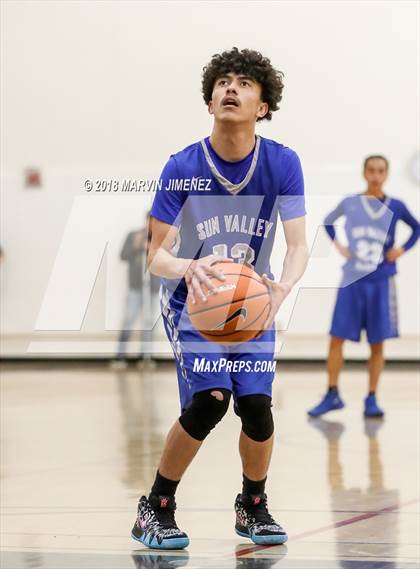 Thumbnail 1 in Sun Valley Magnet vs. Brea Olinda (CIF D5 Final) photogallery.