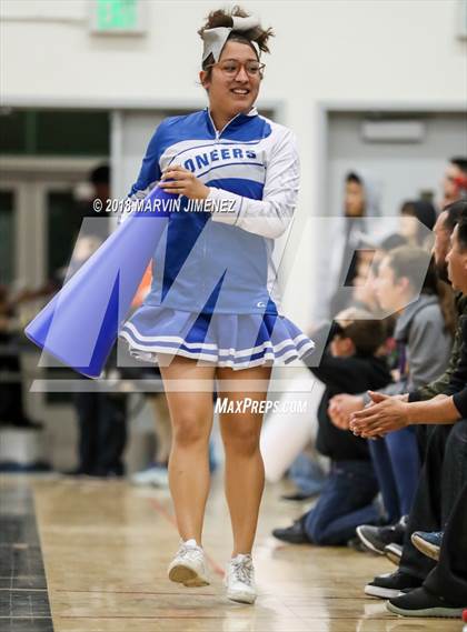 Thumbnail 2 in Sun Valley Magnet vs. Brea Olinda (CIF D5 Final) photogallery.