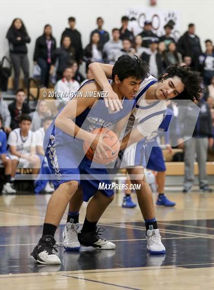 Thumbnail 1 in Sun Valley Magnet vs. Brea Olinda (CIF D5 Final) photogallery.