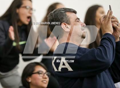 Thumbnail 2 in Sun Valley Magnet vs. Brea Olinda (CIF D5 Final) photogallery.