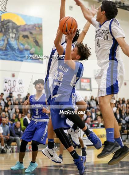 Thumbnail 3 in Sun Valley Magnet vs. Brea Olinda (CIF D5 Final) photogallery.