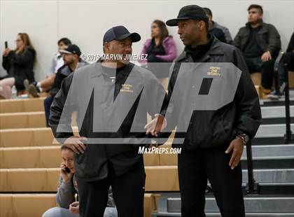 Thumbnail 1 in Sun Valley Magnet vs. Brea Olinda (CIF D5 Final) photogallery.