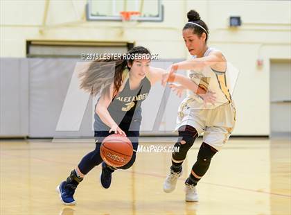 Thumbnail 2 in Alexander vs. East Central (UIL 6A Regional Semifinals) photogallery.